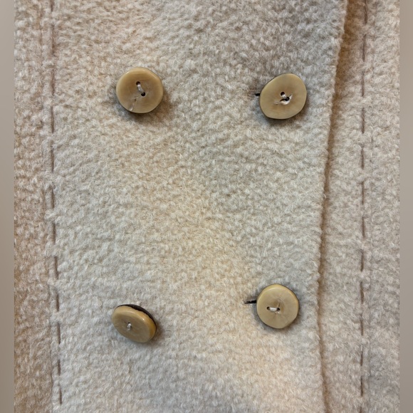 Alpaca 111 Handfinished Alpaca Suri Wool Long Cream Coat - Picture 3 of 9